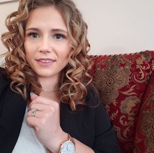 Meet your Posher, Stephanie